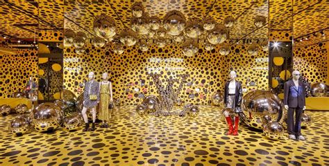 lv yayoi kusama 2023